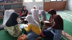 Mahasiswa UHS