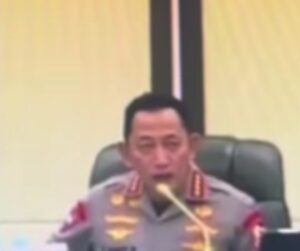 Kapolri peluru karet