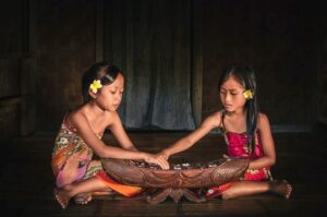 Permainan Tradisional Jawa Barat (Pinterest)