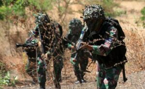 Kontak Tembak di Puncak Papua, TNI Tewaskan 3 Anggota OPM dan Sita Senjata Api