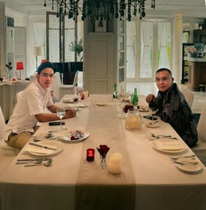 Gibran makan siang bareng dasco