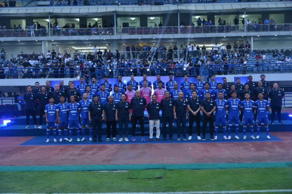 Persib Luncurkan Skuat, 31 Nama Siap Hadapi Musim 2025/2026