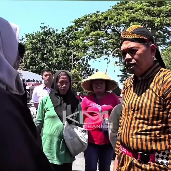Heboh Spanduk Penolakan, Warga Sleman Tetap Sambut KDM