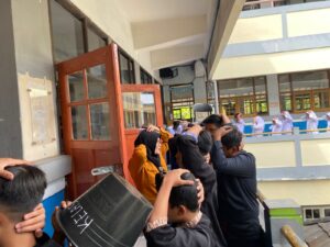 Bandung Gelar Simulasi Gempa di Sekolah, Disdik: Edukasi Mitigasi Harus Berkesinambungan
