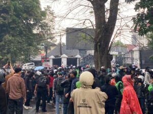 Farhan Pastikan Pasokan Pangan Aman, Ajak Warga Bandung Tenang dan Introspeksi Pascademonstrasi