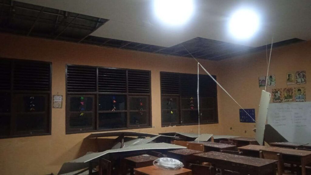 Sejumlah Bangunan di Karawang Rusak Terdampak Gempa Kabupaten Bekasi