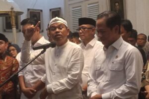 dedi mulyadi dapat hadiah kemendagri