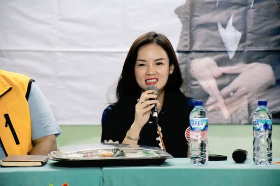 Fetty Anggraenidini