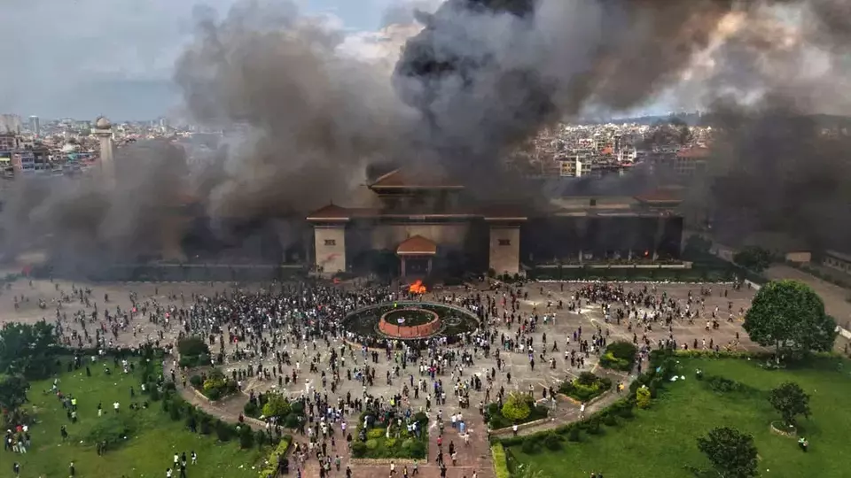 Situasi Genting Demo Kerusuhan Nepal, Kemenlu Pastikan WNI Aman