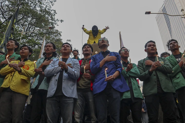 BEM SI Kerakyatan batal demo