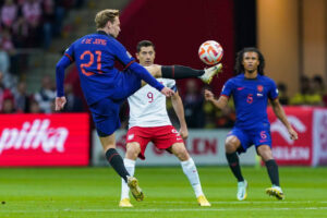 Belanda vs Polandia