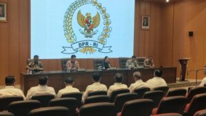 DEMO BURUH
