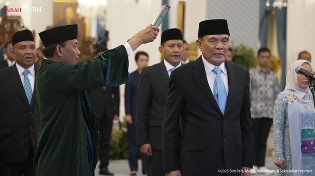 Profil Djamari Chaniago