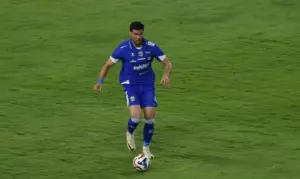 Julio Cesar Bicara Soal Pertandingan Versus Persebaya
