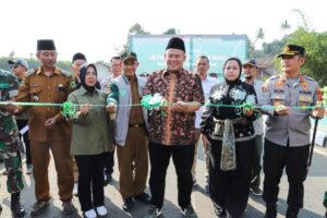 jembatan cikawao