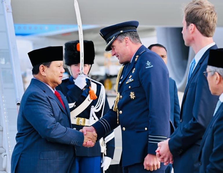artefak indonesia