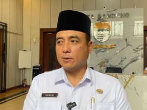 Pemkot Bandung Gelontorkan Rp200 Juta per RW, Syarat Utama Harus Bebas Sampah