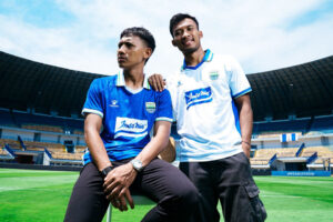 Ada Tiga Kategori, Segini Harga Jersei Persib Untuk ACL 2