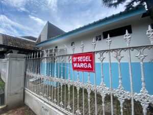 Warga Turangga Segel Dapur MBG Tak Berizin, Keluhkan Bau dan Gangguan Lingkungan