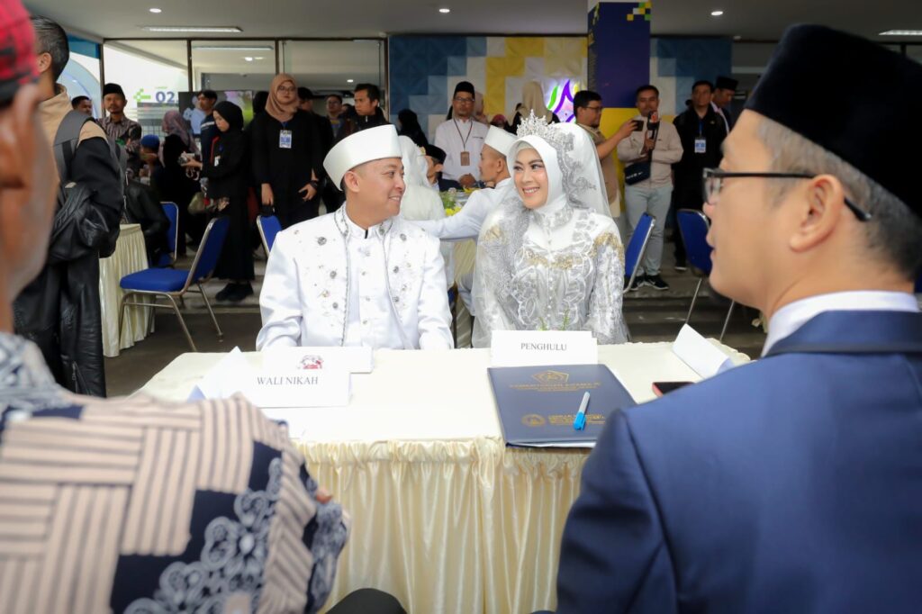HJKB ke-215, Pemkot Bandung Gelar Nikah Massal dan Gebyar Layanan Publik di MPP