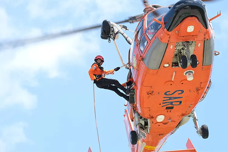 Helikopter Intan Angkasa PK-IWS Jatuh di Pegunungan Jila Mimika Papua