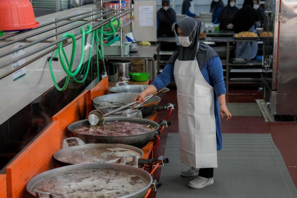 Badan Gizi Nasional Buka Suara Soal Isu Dapur MBG Fiktif
