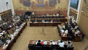 larangan rangkap jabatan