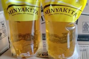Bansos Minyak goreng