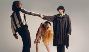 paramore tarik lagu dari israel