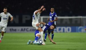 Gol Lennart Thy Gagalkan Kemenangan Persib