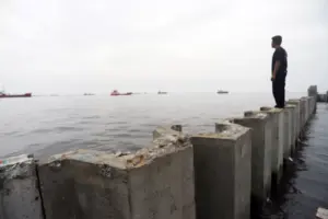tanggul laut cilincing-1