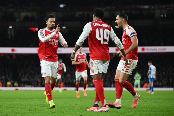 Prediksi Skor Arsenal vs Brighton Liga Inggris 2025/26