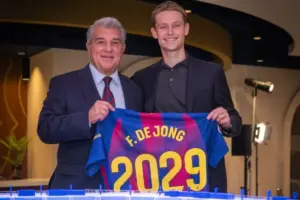 Frenkie de Jong Perpanjang Kontrak di Barcelona hingga 2029