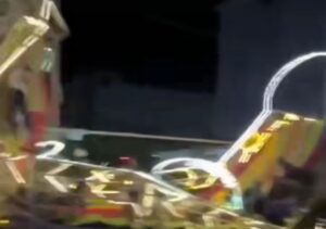 Wahana rainbow slide