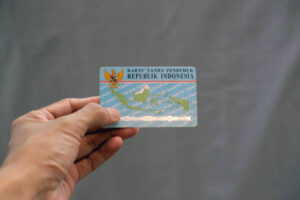 Warga Israel memiliki KTP