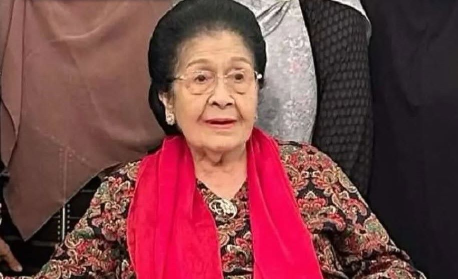 Karlinah Umar Wirahadikusumah wafat