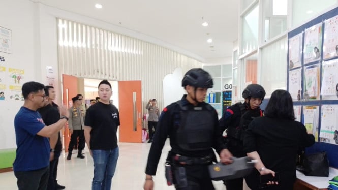sekolah internasional di kelapa gading diteror bom