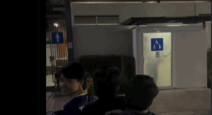 toilet umum prioritas viral