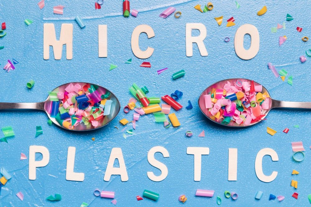 Efek Bahaya Hujan Mikroplastik (Freepik)