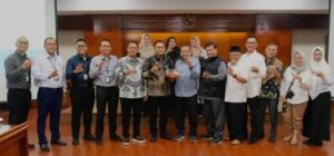 Euis dan Komisi III Kunjungi bjb Purwakarta