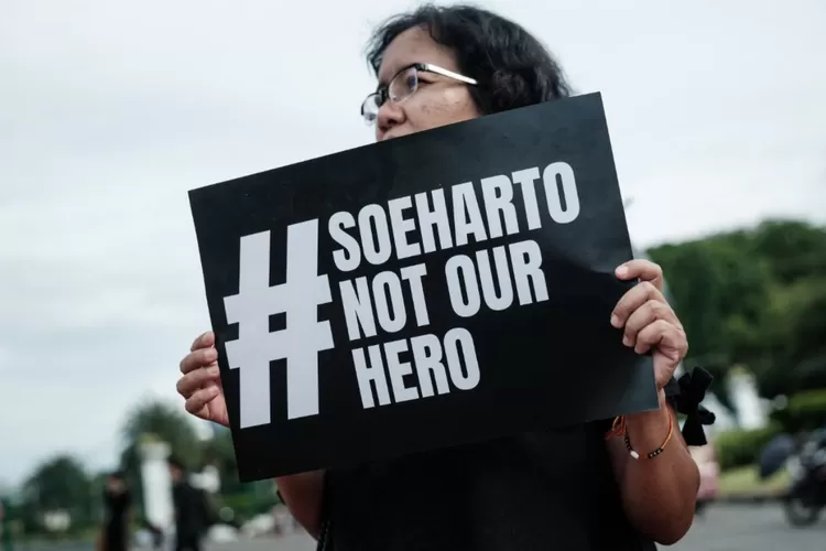 Soeharto pahlawan nasional