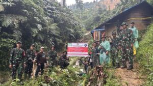 lubang tambang emas gunung salak