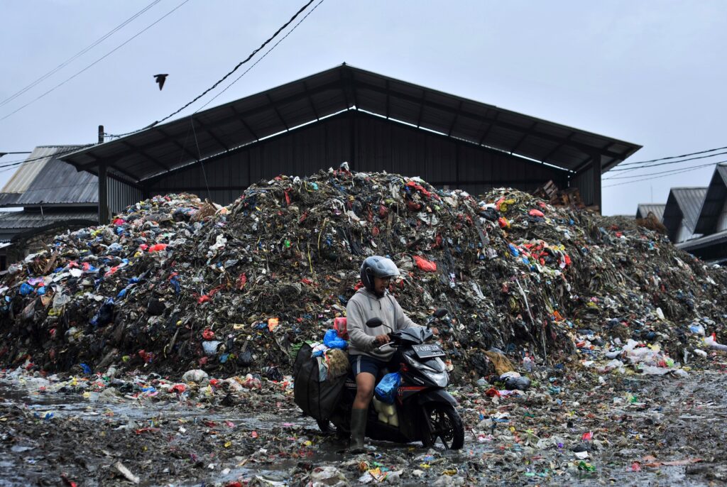 DLH Bandung Genjot Pengolahan Sampah, Targetkan Kurangi 300 Ton per Hari Saat Musim Hujan