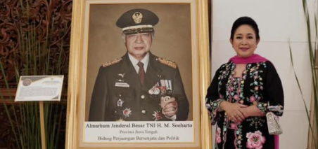 soeharto pahlawan nasional