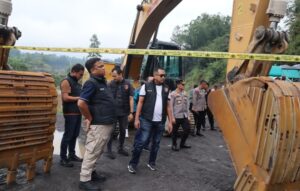 tambang ilegal di taman nasional gunung merapi