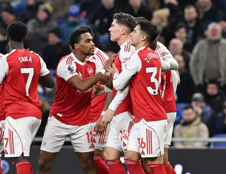 Prediksi Skor Arsenal vs Chelsea Semifinal Carabao Cup 2026