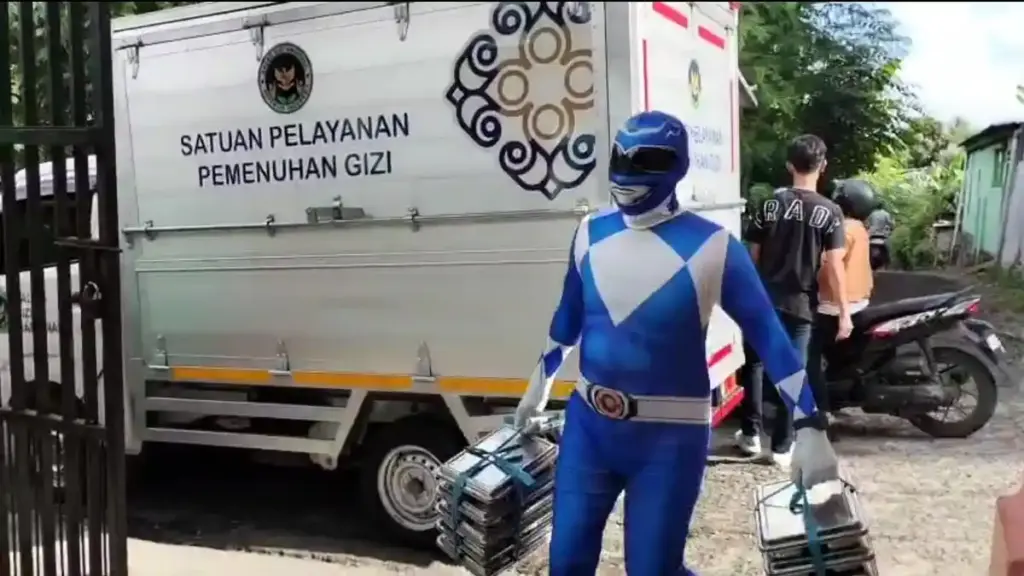 pengantar MBG power ranger