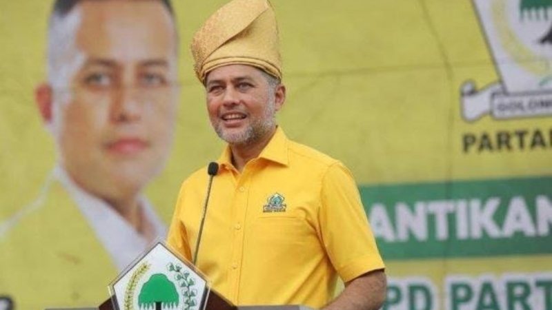 Musa Rajekshah Dicopot