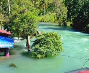 Air Sungai Batang Ombilin bening