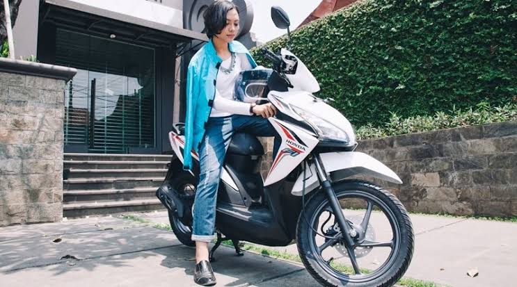 memanaskan motor pagi